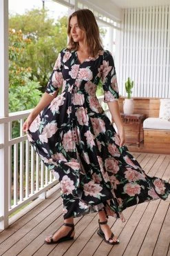 Indiana Maxi Dress - Peach Wild Flower -Dress Shop LOOK11 JAASE 15THFEB KATIEK 017