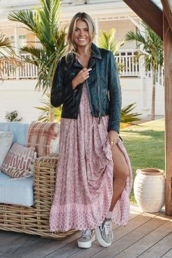 Dress Shop -Dress Shop LOOK36 JAASE 24MAY IMI 1528