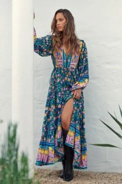 Teresa Maxi Dress - Posy 12 Teresa Maxi Dress - Posy -Dress Shop LOOK36 JAASE OLIVIAMATHERS 066 600x f0d2ac38 5d31 4b20 9111 f0951778c560